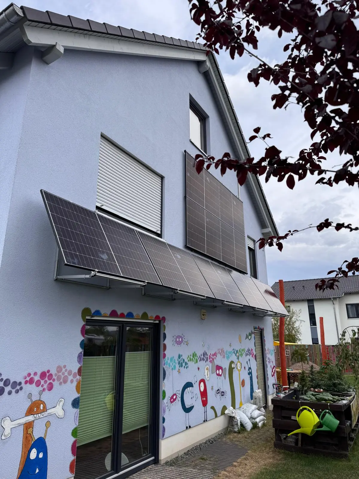 Familie Nübel: Module an der Fassade